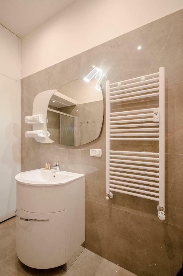 Calzolerie Luxury Studio Болоня Екстериор снимка